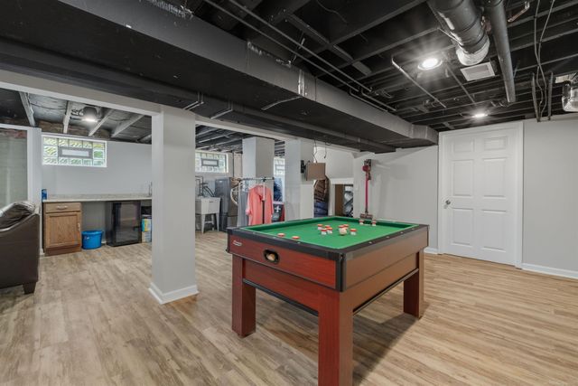 628 Notre Dame Street, Grosse Pointe, MI 48230