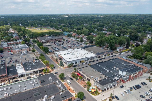 628 Notre Dame Street, Grosse Pointe, MI 48230