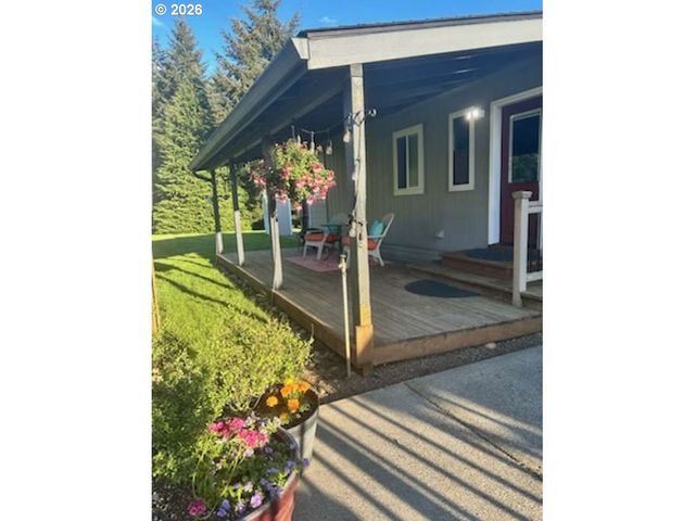 1300 Nw 384TH Cir, La Center, WA 98629