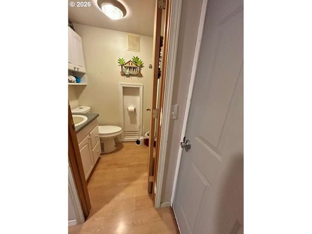 1300 Nw 384TH Cir, La Center, WA 98629