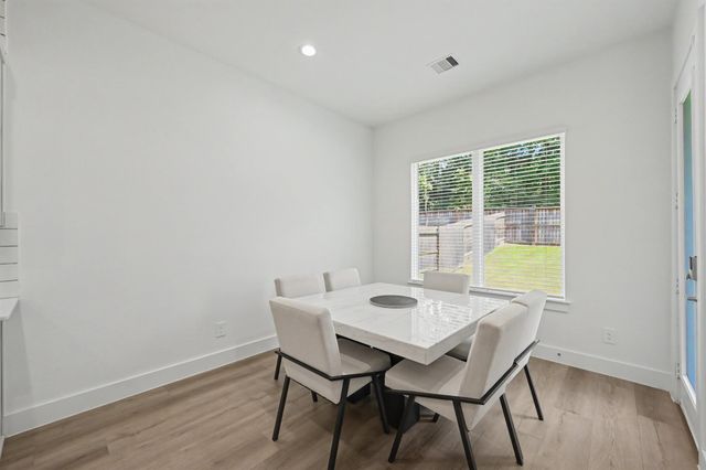 326 Springfield Terrace Drive, Conroe, TX 77304