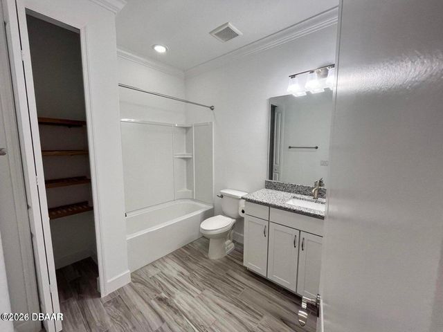 534 Margaritaville Avenue, Daytona Beach, FL 32124