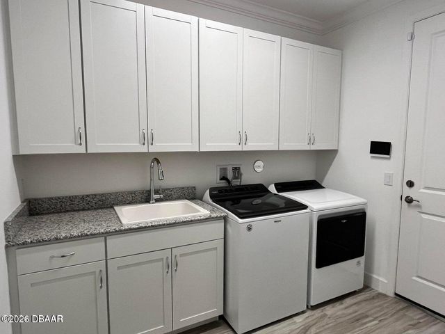 534 Margaritaville Avenue, Daytona Beach, FL 32124