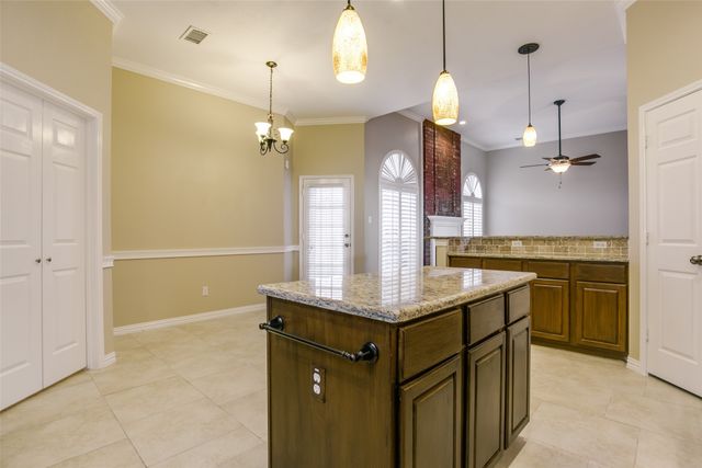 605 Rockcrossing Lane, Allen, TX 75002