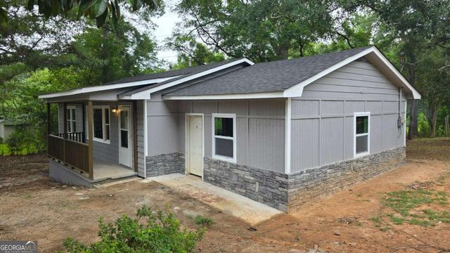 700 New Street, Eatonton, GA 31024