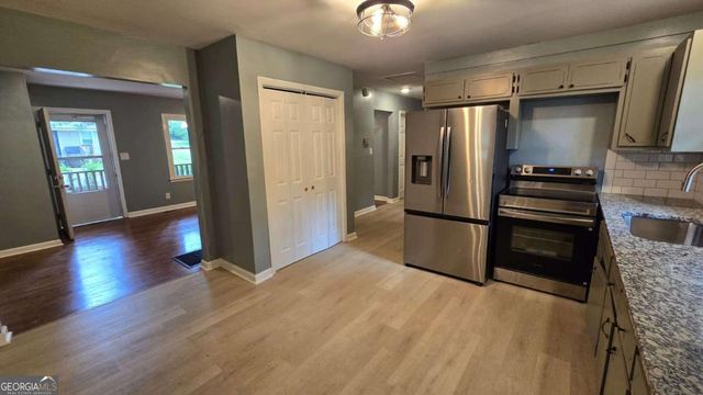 700 New Street, Eatonton, GA 31024