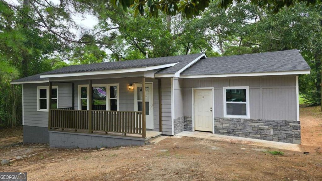 700 New Street, Eatonton, GA 31024