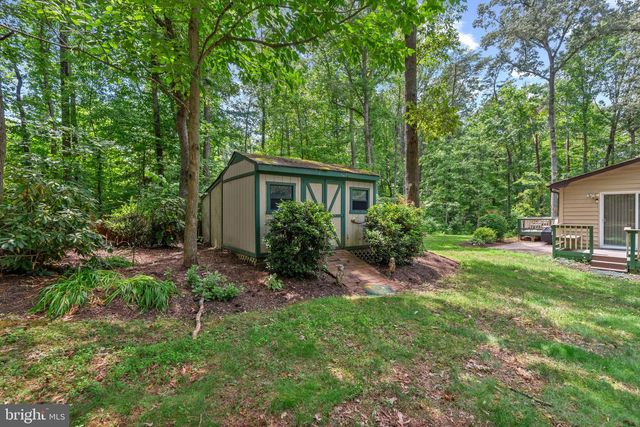 925 JONES DR, Ruther Glen, VA 22546