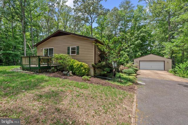 925 JONES DR, Ruther Glen, VA 22546