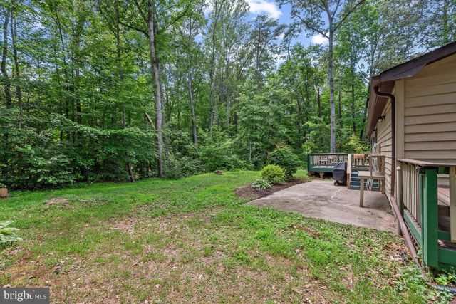 925 JONES DR, Ruther Glen, VA 22546