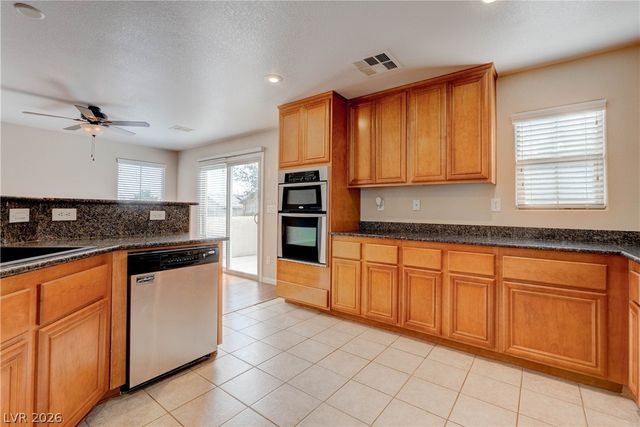 10843 Iona Island Avenue, Las Vegas, NV 89166