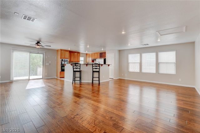 10843 Iona Island Avenue, Las Vegas, NV 89166