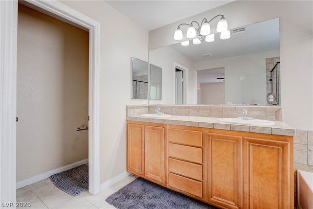 10843 Iona Island Avenue, Las Vegas, NV 89166