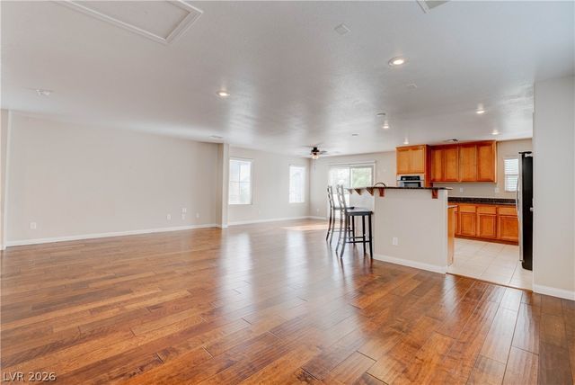 10843 Iona Island Avenue, Las Vegas, NV 89166