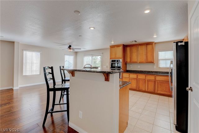 10843 Iona Island Avenue, Las Vegas, NV 89166