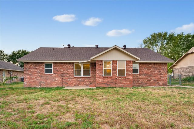 1801 16th Street, Rogers, AR 72758
