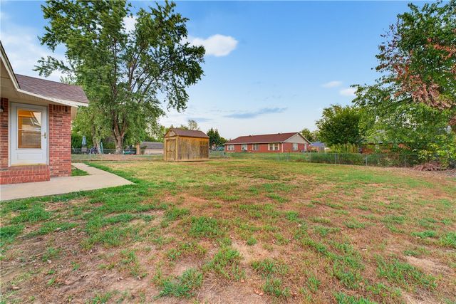 1801 16th Street, Rogers, AR 72758