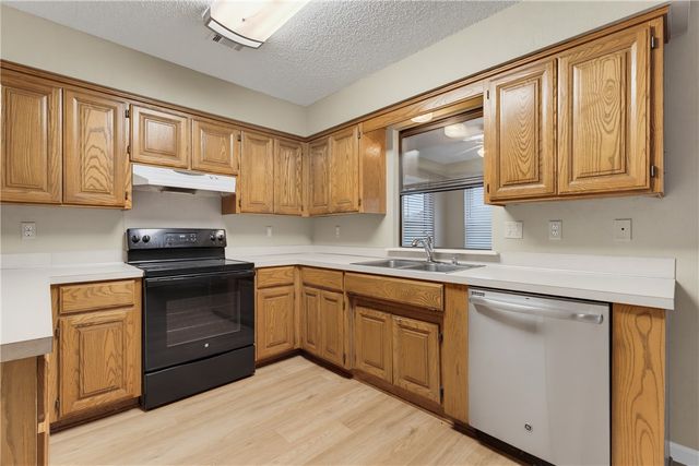 1801 16th Street, Rogers, AR 72758