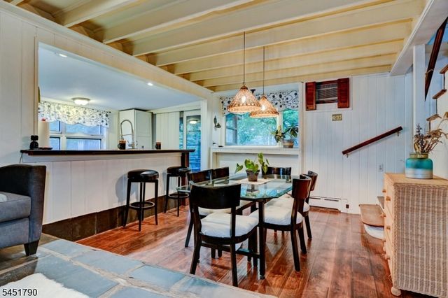 18 Bott Ln, Montville Twp., NJ 07082