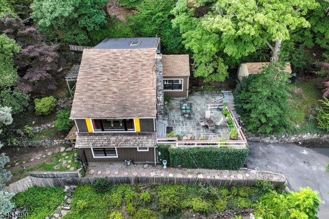 18 Bott Ln, Montville Twp., NJ 07082