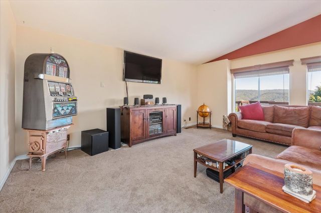 4480 Foster Ct, Murphys, CA 95247