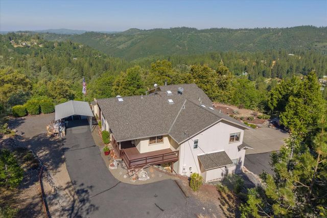 4480 Foster Ct, Murphys, CA 95247