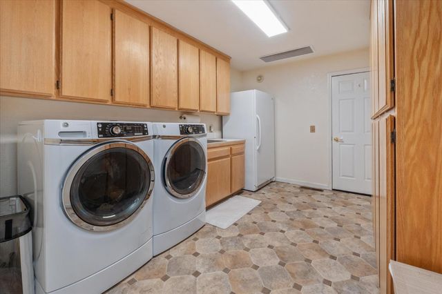 4480 Foster Ct, Murphys, CA 95247