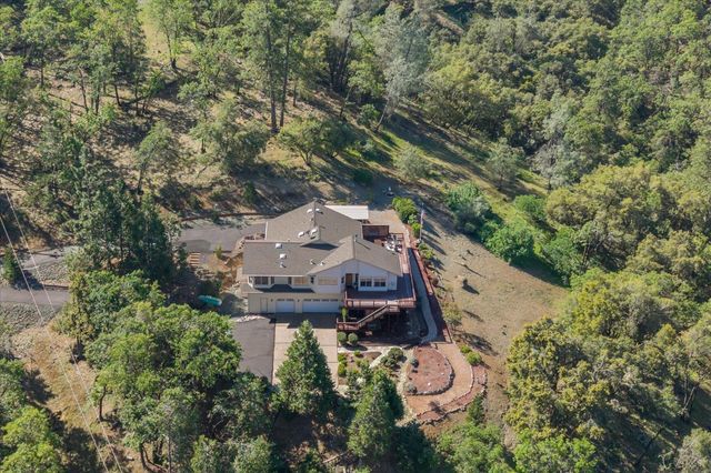 4480 Foster Ct, Murphys, CA 95247