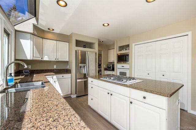 3980 Pebble Beach Drive, Longmont, CO 80503