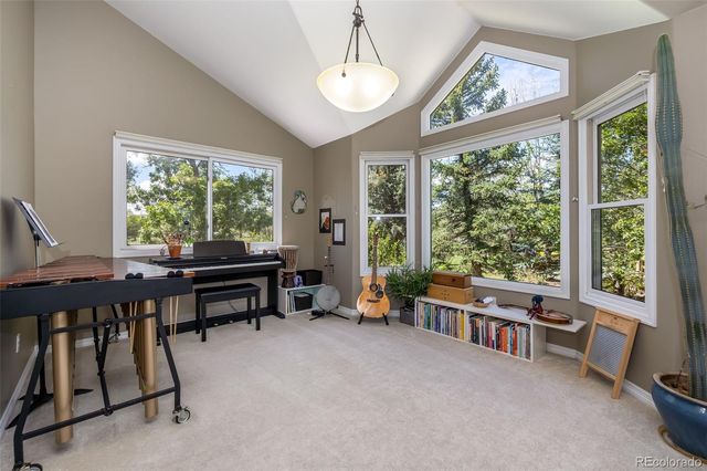 3980 Pebble Beach Drive, Longmont, CO 80503