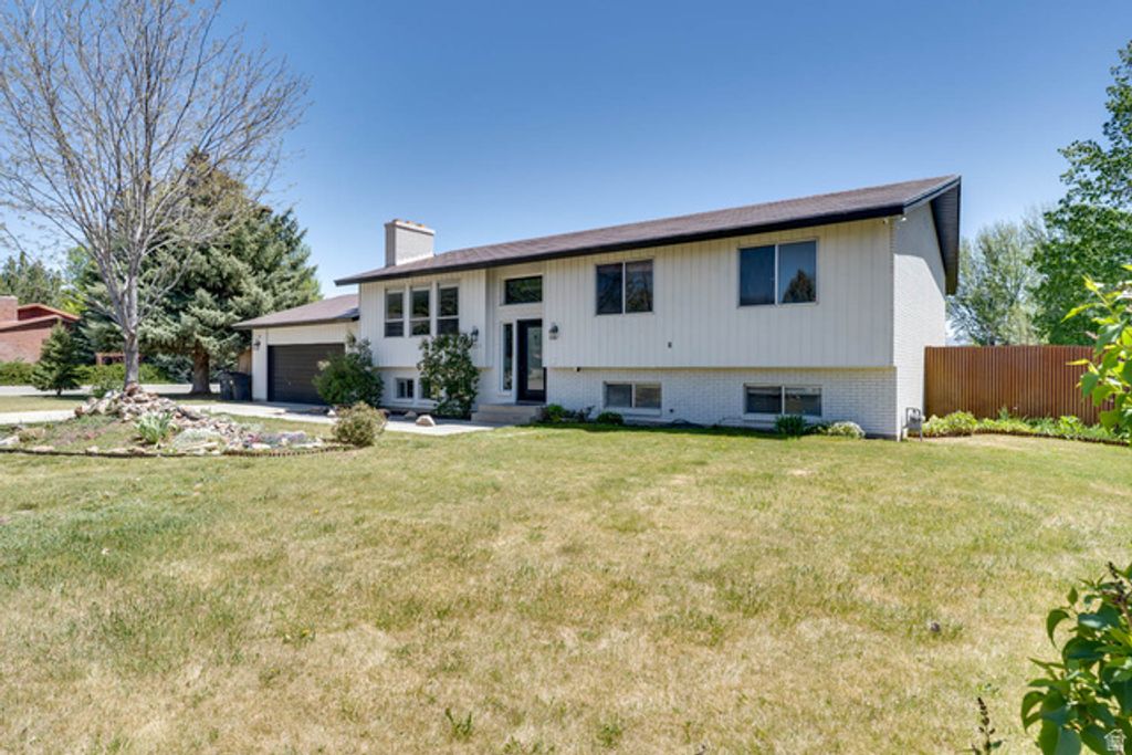 Image 4 of property listing at 117 S 580 E, Midway, UT 84049