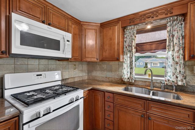34 Linden Drive, Newburgh, NY 12550