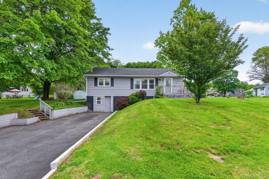 34 Linden Drive, Newburgh, NY 12550