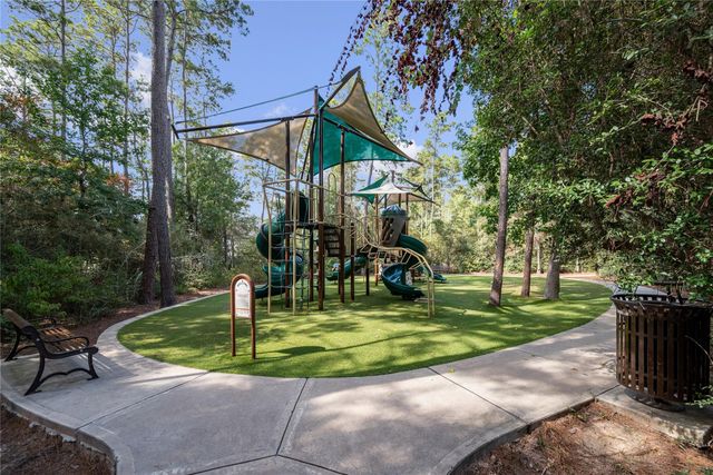 622 Platinum Stone Lane, Pinehurst, TX 77362