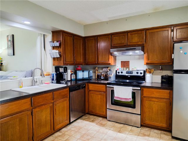 1 Mansfield Drive, Bella Vista, AR 72714
