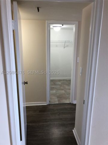 20840 San Simeon Way 702, Miami, FL 33179