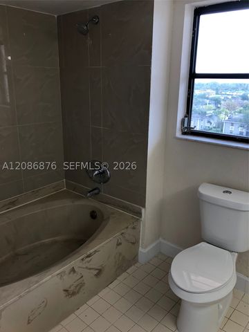 20840 San Simeon Way 702, Miami, FL 33179
