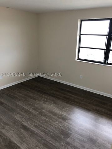 20840 San Simeon Way 702, Miami, FL 33179