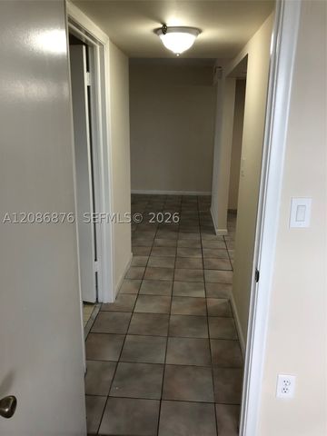 20840 San Simeon Way 702, Miami, FL 33179