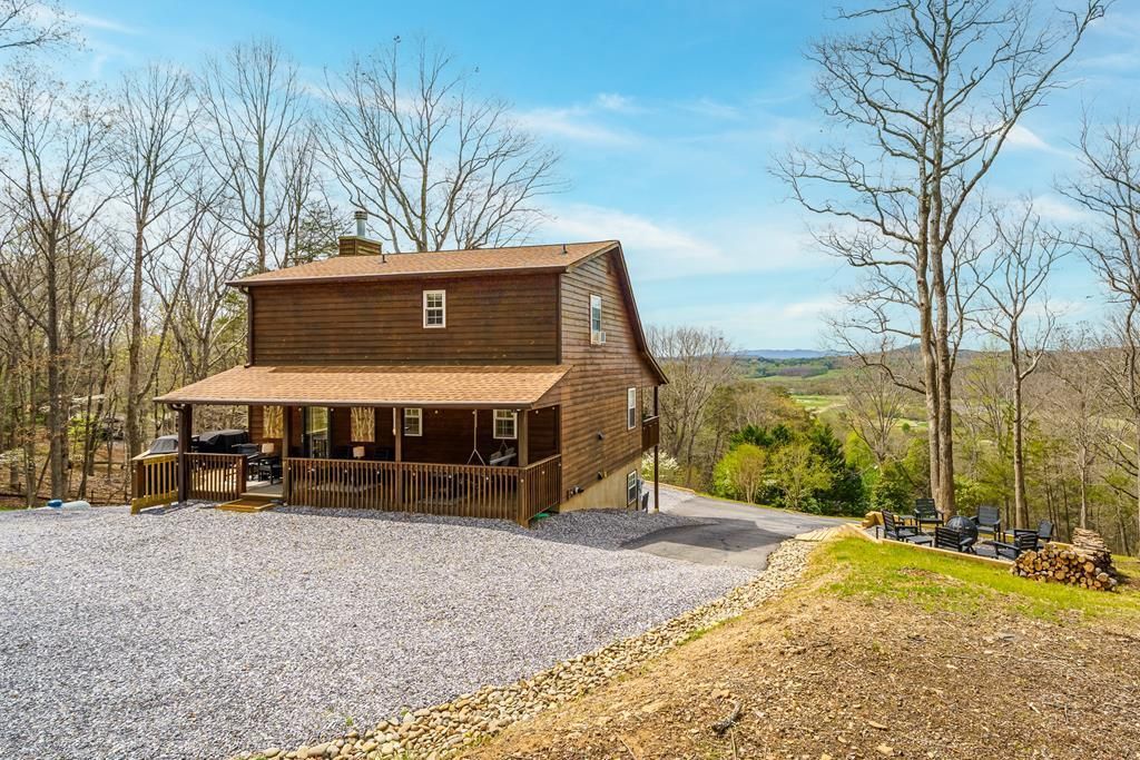 239 Northwoods Circle, Blairsville, GA 30512