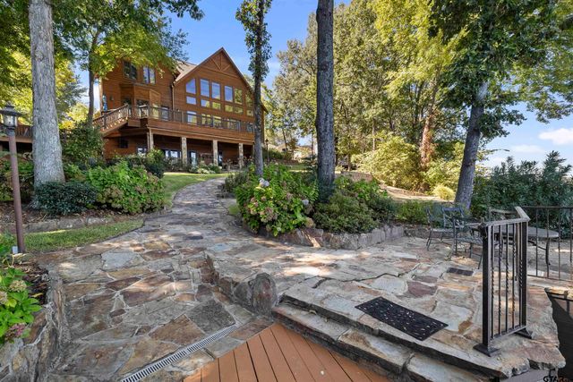 1008 Mark Circle, Scroggins, TX 75480