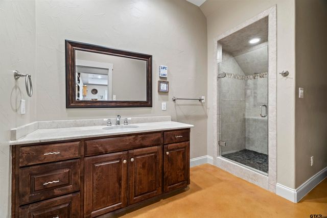 1008 Mark Circle, Scroggins, TX 75480