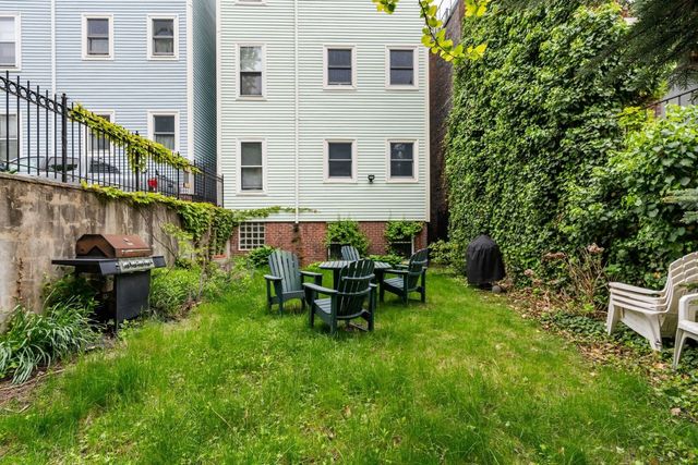 28 Cordis St 3, Boston, MA 02129