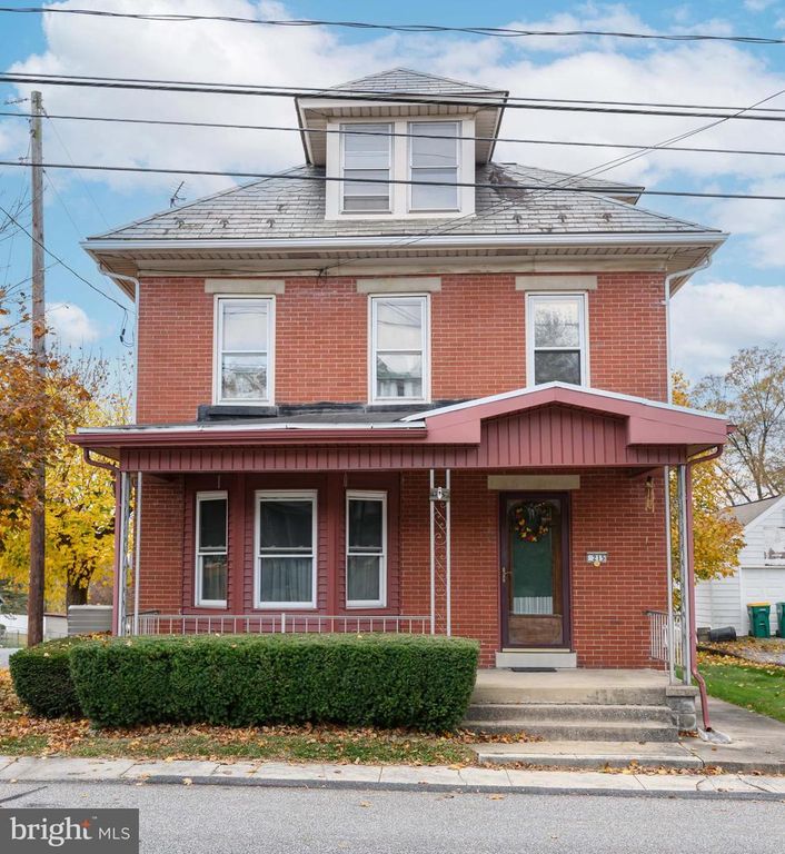 215 S ENOLA DR, Enola, PA 17025