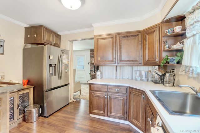 26 Fran Lane, Selden, NY 11784