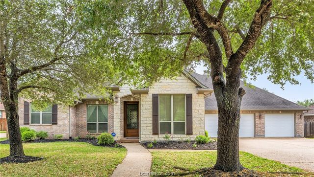 2207 Rockingham Loop, College Station, TX 77845