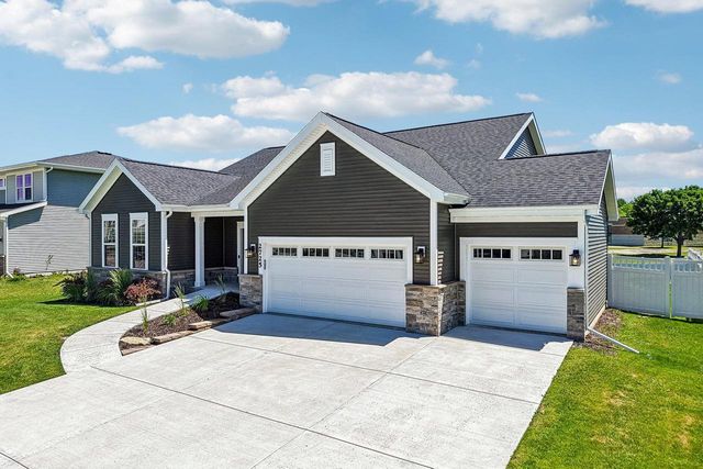 2725 Wayfair Street, Fitchburg, WI 53719