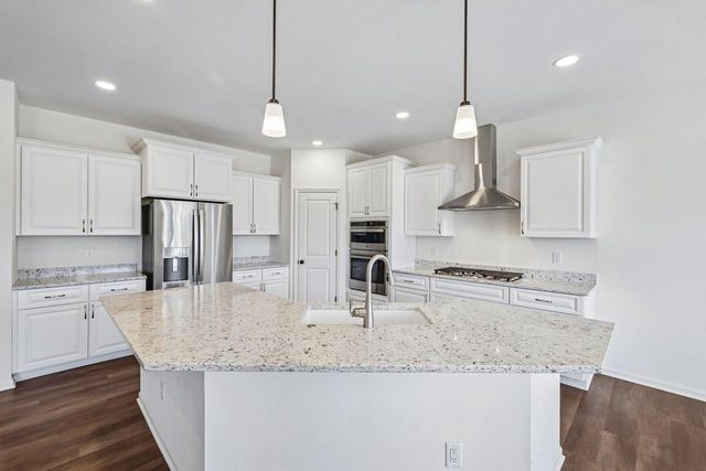 2725 Wayfair Street, Fitchburg, WI 53719