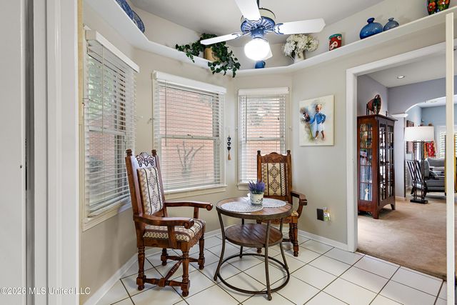 42 Robinwood Place, Jackson, MS 39211