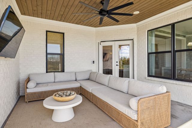 3311 Sassafras Ln, Thompsons Station, TN 37179